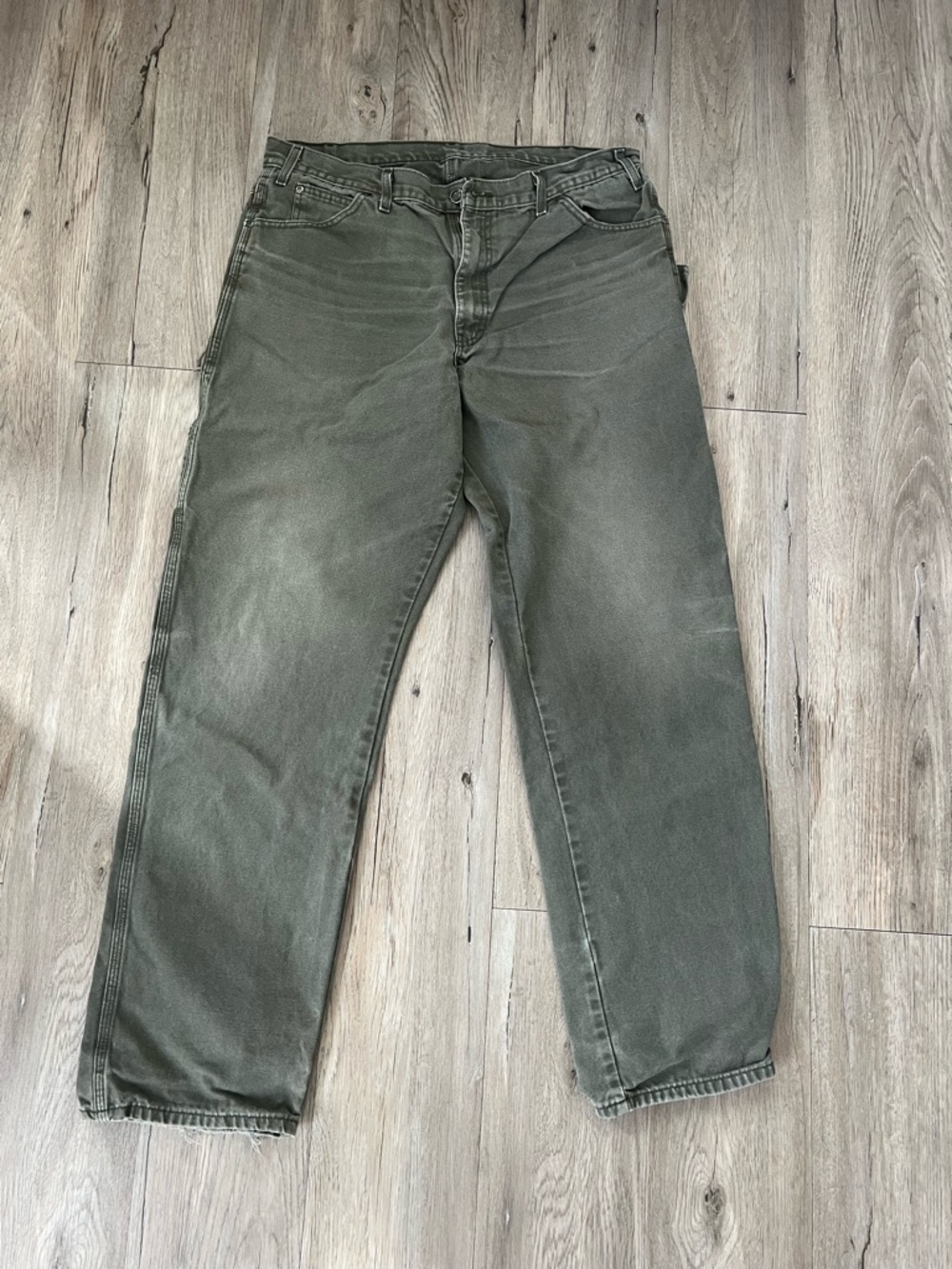 Dickies Men's Relaxed Work Jeans in Olive